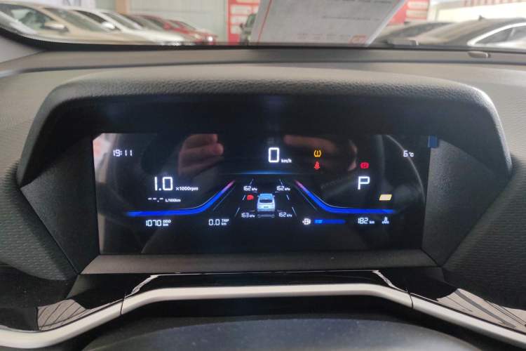 Used Geely Auto Coolray 2025 Bin Yue L 1.5TD DCT Beyond Edition
