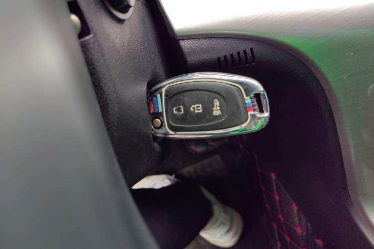 Used HYOSOW S6 2016 1.5T Manual Fashion Model
