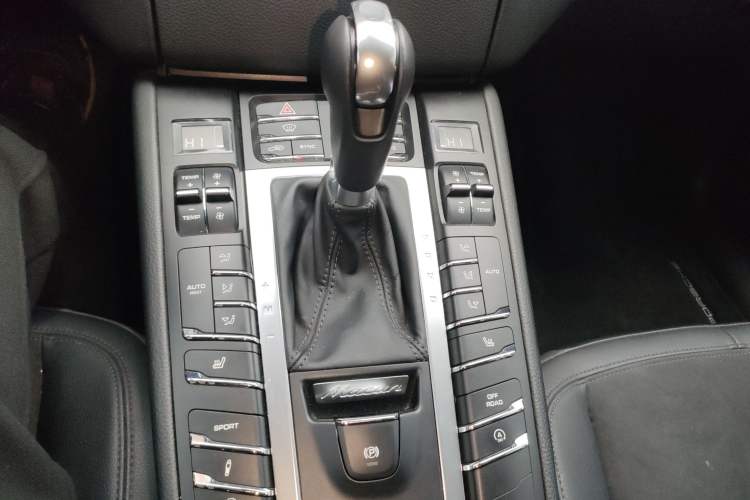 Used Porsche Macan 2016 Macan 2.0T