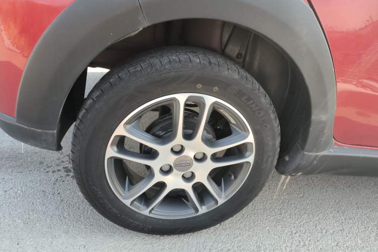 Used Geely Auto Vision X1 2017 1.3L Automatic Fun Edition