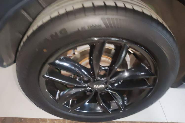 Used  Countryman 2014 1.6L COOPER Fun