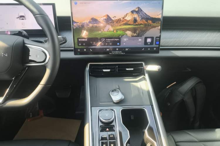 Used Chery Fengyun T9 2024 120 Long-Range Flagship Version 7 Seats Ternary Lithium
