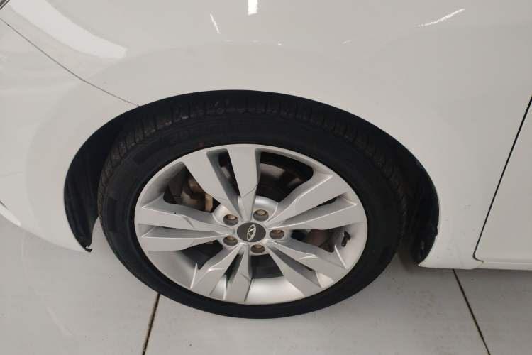 Used Chery Arrizo 5 2017 1.5L CVT Trendsetting Edition