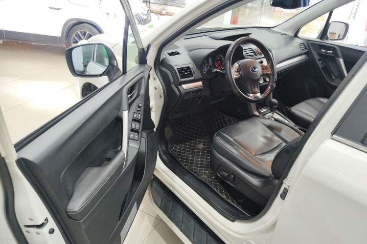 Used Subaru Forester 2014 2.0i Automatic Luxury Edition