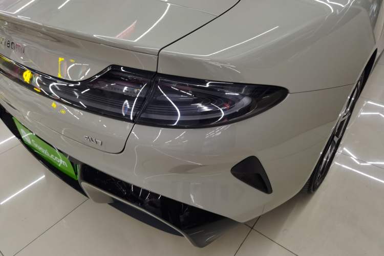 Used  SU7 2024 Rear-Drive Ultra-Long Range Advanced Pro-Level Intelligent Driving Version