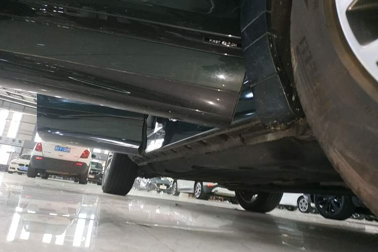 Used Land Rover Range Rover Evoque 2021 Range Rover Velar L 249PS R-Dynamic First Edition
