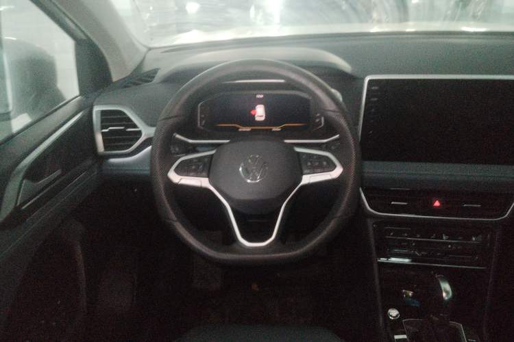 Used Volkswagen Tharu 2024 300TSI Two-Wheel-Drive Moon Luxury Edition