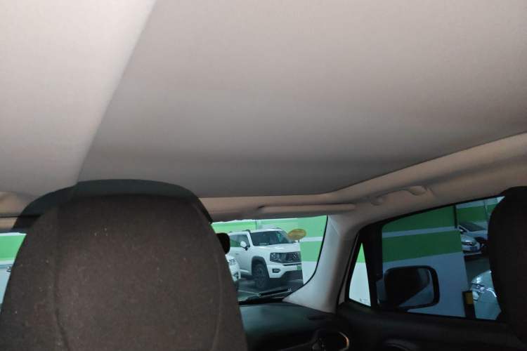 Used  Renegade 2017 180T Automatic High-Energy Version
