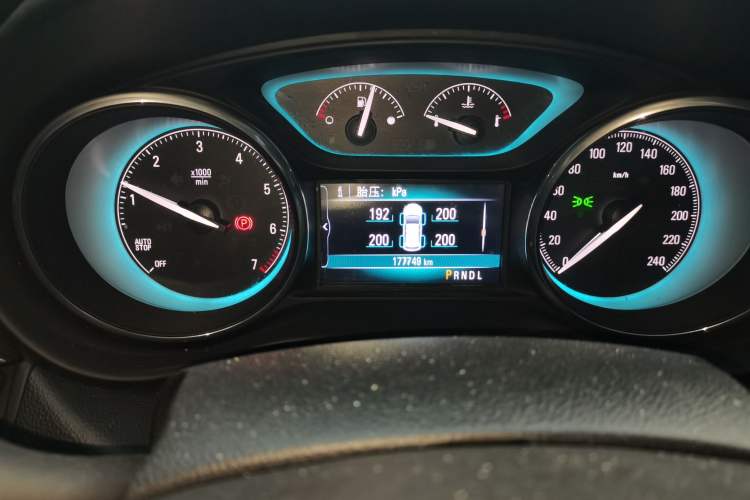 Used Buick Envision 2017 20T Two-Wheel Drive Elite Version
