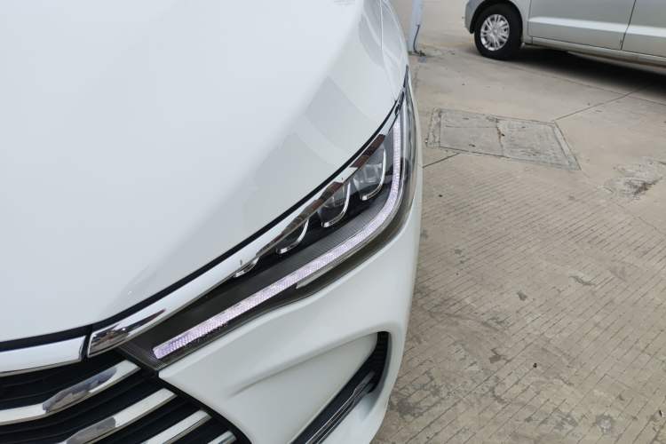 Used BYD Song MAX 2019 1.5T Automatic Smart Connect Ruiyi Sunroof Model 7 Seats China VI Standard