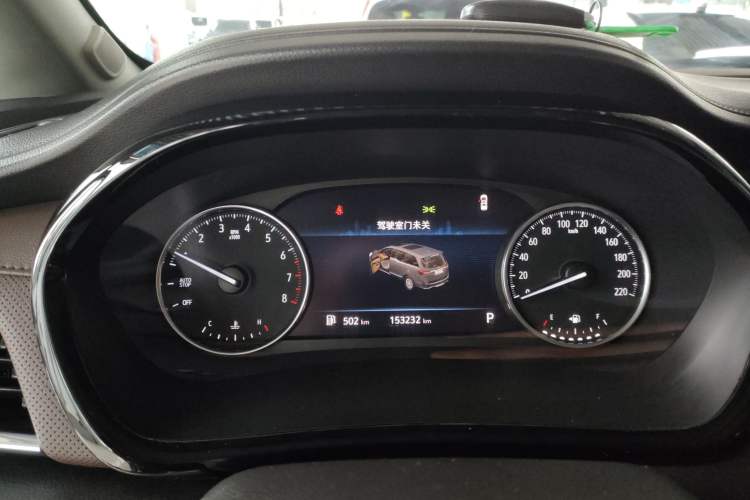 Used Buick GL8 2021 Land Cruiser Executive Class 652T Comfort Model