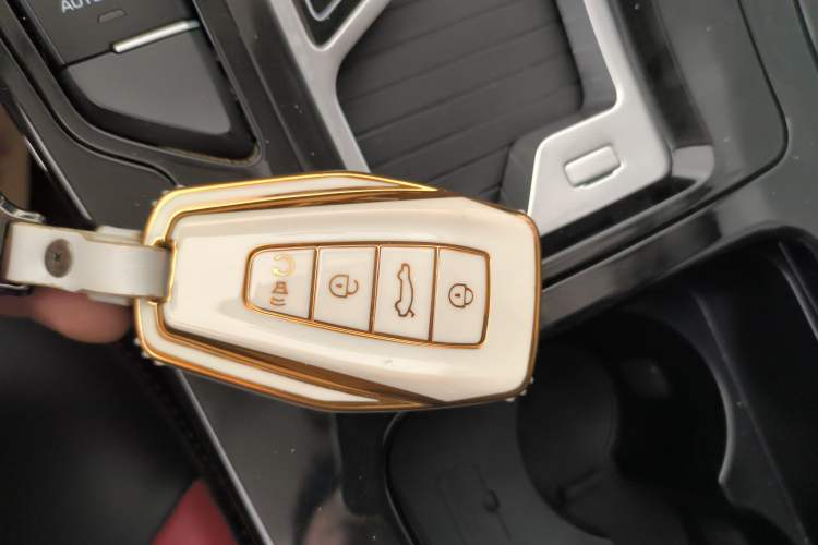 Used Geely Auto Emgrand GS 2020 1.4T CVT Ya
