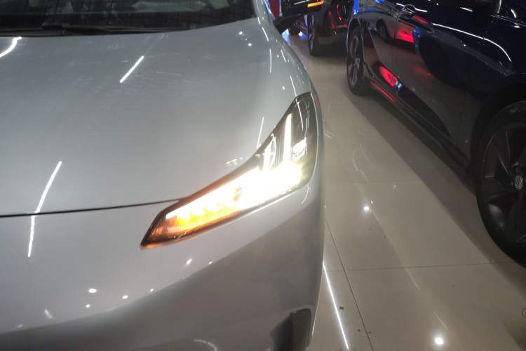 Used  GT 2023 560 Rear-Drive Seven-Wing Edition
