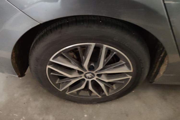 Used BYD Qin PLUS 2021 DM-i 55KM Flagship Model
