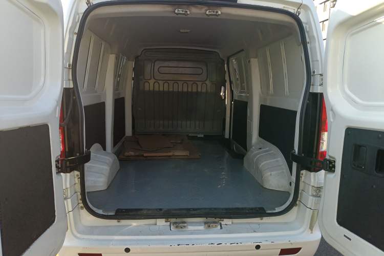 Used Chana Ruixing M60 2023 1.5L GDI Elite Van 2 Seats
