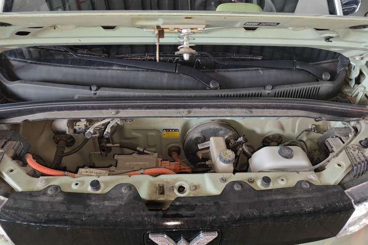 Used Wuling Hongguang MINIEV 2021 Macaron Premium Model – Lithium Iron Phosphate
