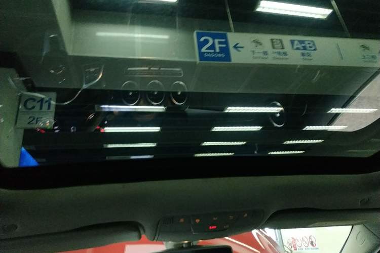 Used Mercedes-Benz C-Class 2019 C 180 L Fashion Edition Sport Version