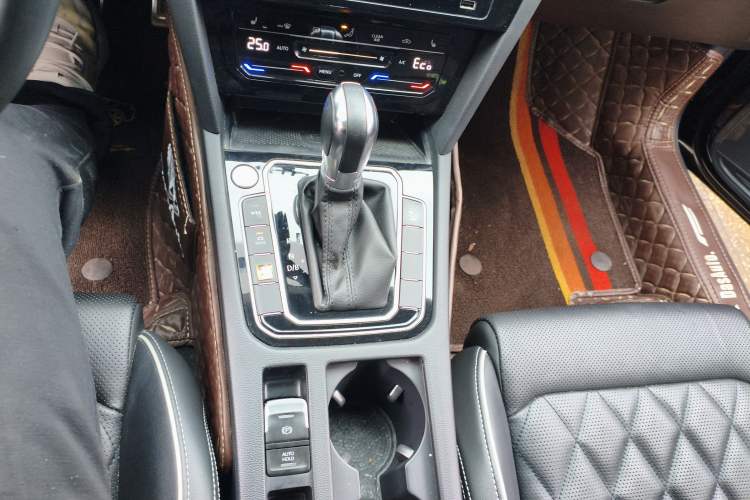 Used Volkswagen Magotan GTE Plug-in Hybrid 2020 GTE Luxury Model