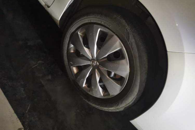 Used Toyota YARiS L 2019 1.5E CVT Dynamic Edition China VI compliant
