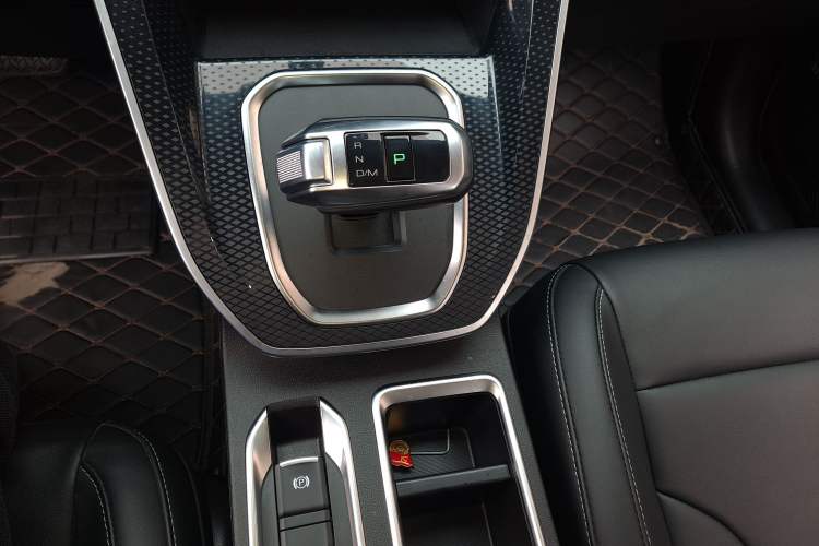 Used Haval M6 2021 PLUS 1.5T DCT Comfort Edition
