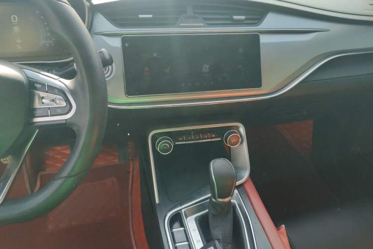 Used Geely Auto Binray 2018 14T CVT Colorful Edition
