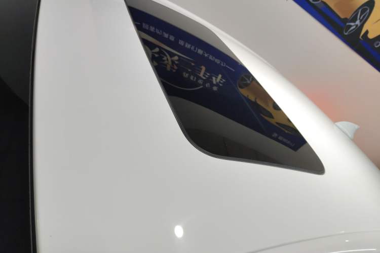 Used Chevrolet Monza 2019 Redline 320T Dual-Clutch Sporty Version China VI Standard
