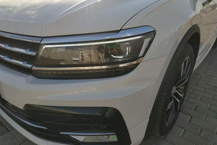 Used Volkswagen Tiguan L 2021 330TSI Automatic Two-Wheel Drive R-Line Enhanced Edition
