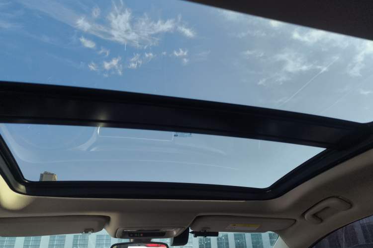 Used Buick LaCrosse 2019 28T Luxury Model
