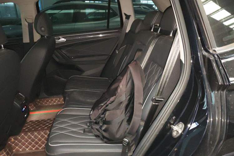 Used Volkswagen Tiguan L 2022 330TSI Automatic Two-Wheel Drive Smart Edition
