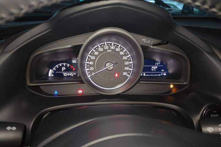 Used Mazda CX-4 2018 2.0L Automatic Two-Wheel Drive Blue Sky Premium Upgrade Version China V Standard
