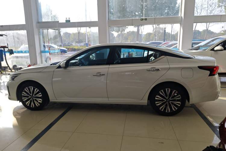 Used Nissan Teana 2022 2.0L XL-TLS Enjoyment Edition