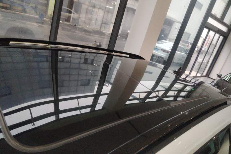 Used Volkswagen Tharu 2024 300TSI Two-Wheel-Drive Moon Luxury Edition