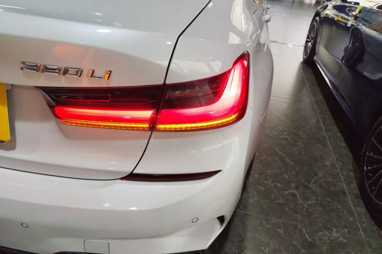 Used BMW 3 Series 2021 Facelifted 320Li M Sport Package
