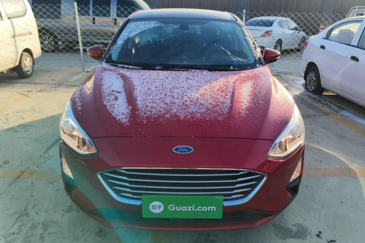 Used Ford Focus 2019 Hatchback EcoBoost 180 Automatic Trendy Model