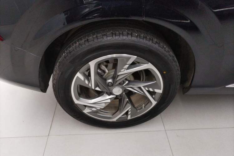 Used Hongqi HS3 PHEV 2024 PHEV 115km Jingwei Edition
