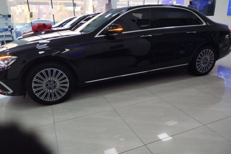 Used Mercedes-Benz E-Class 2023 Updated E 300 L Fashion Edition
