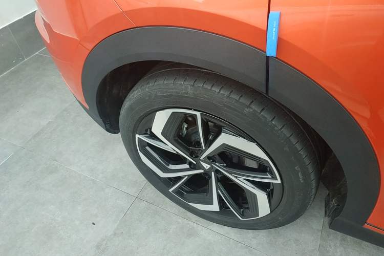 Used  S07 2024 215Max Qiankun Intelligent Driving ADS SE Range-Extended Version
