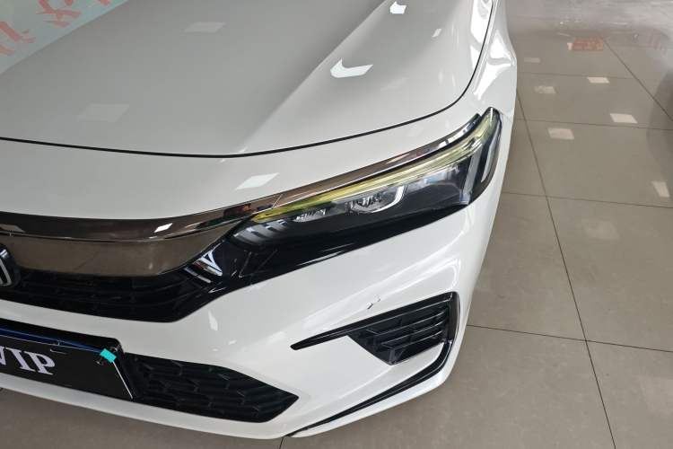 Used Honda Civic 2023 240TURBO CVT Dynamic · Center Stage Special Edition
