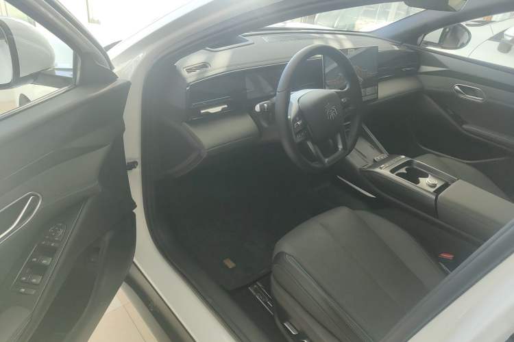 Used BYD Qin L 2025 EV 545KM Excellence Edition
