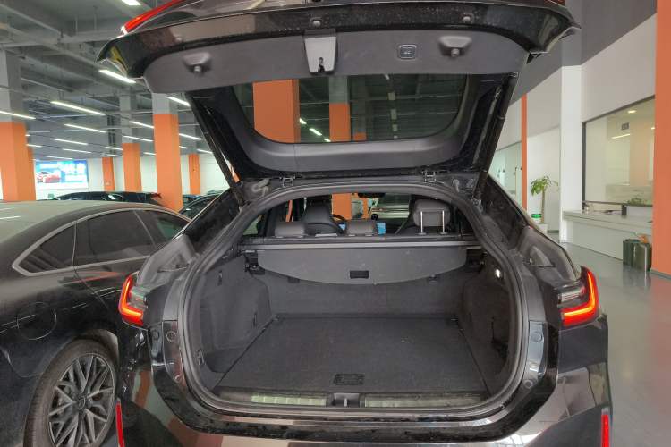 Used Nio EC6 2020 605 km Sport Edition