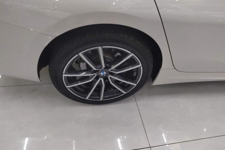 Used BMW 3 Series 2024 325Li M Sport Package