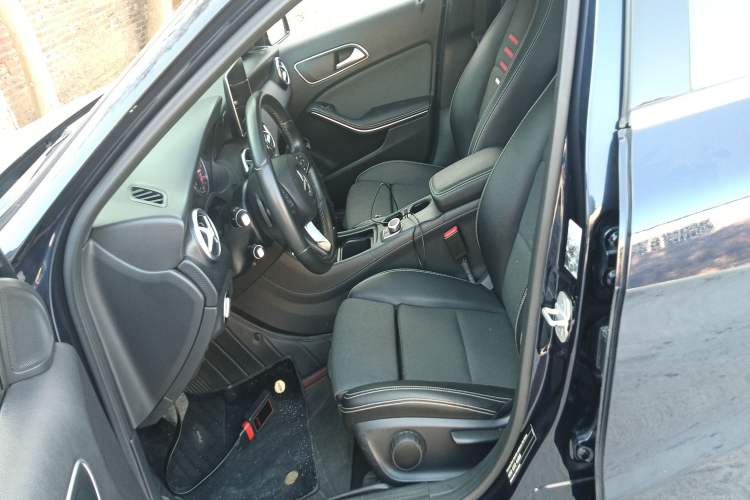 Used Mercedes-Benz A-Class (Import) 2017 Revised A 200 Dynamic Edition
