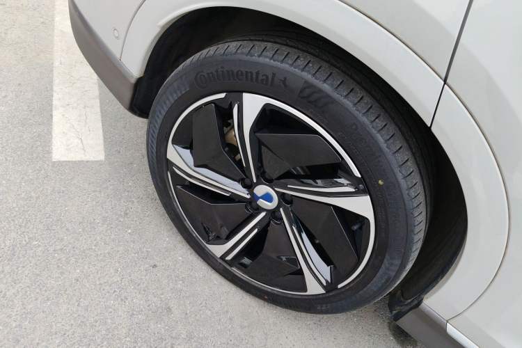 Used Denza N7 2023 Long-Range Performance Edition
