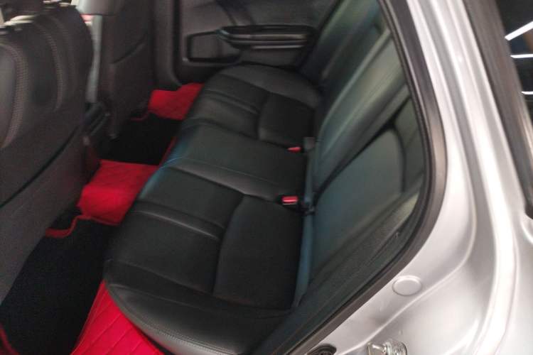 Used Honda Civic 2016 220TURBO CVT Luxury Edition
