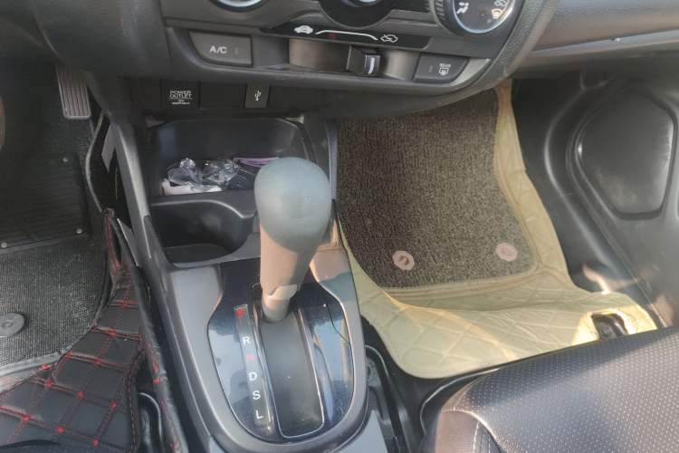 Used Honda Fit 2018 1.5L CVT Comfort Sunroof Version
