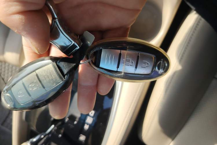 Used Nissan X-Trail 2014 2.0L CVT Comfort Edition 2WD
