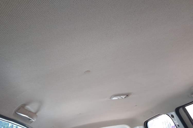 Used Wuling Hongguang 2015 1.5L S Basic Version China V Standard
