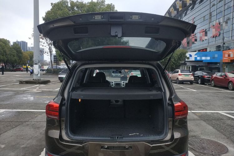 Used Volkswagen Tiguan L 2015 1.8TSI Automatic Two-Wheel Drive Comfort Edition
