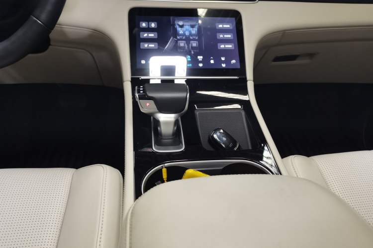 Used Li Auto ONE 2020 Extended-Range 6-Seater Version
