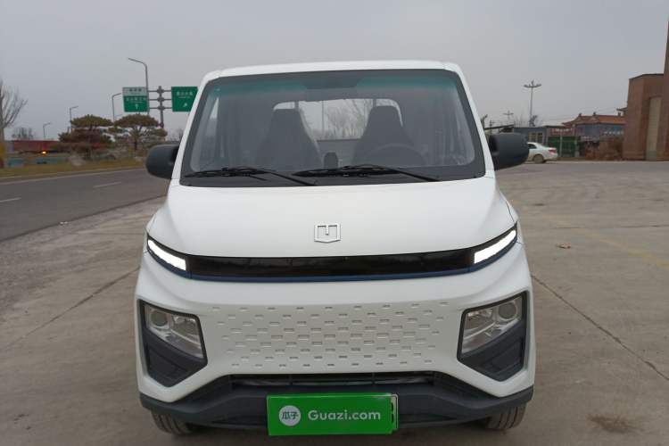 Used Farizon Xingxiang F1E 2023 Flatbed Truck Remote Smart Chip 46.08 kWh
